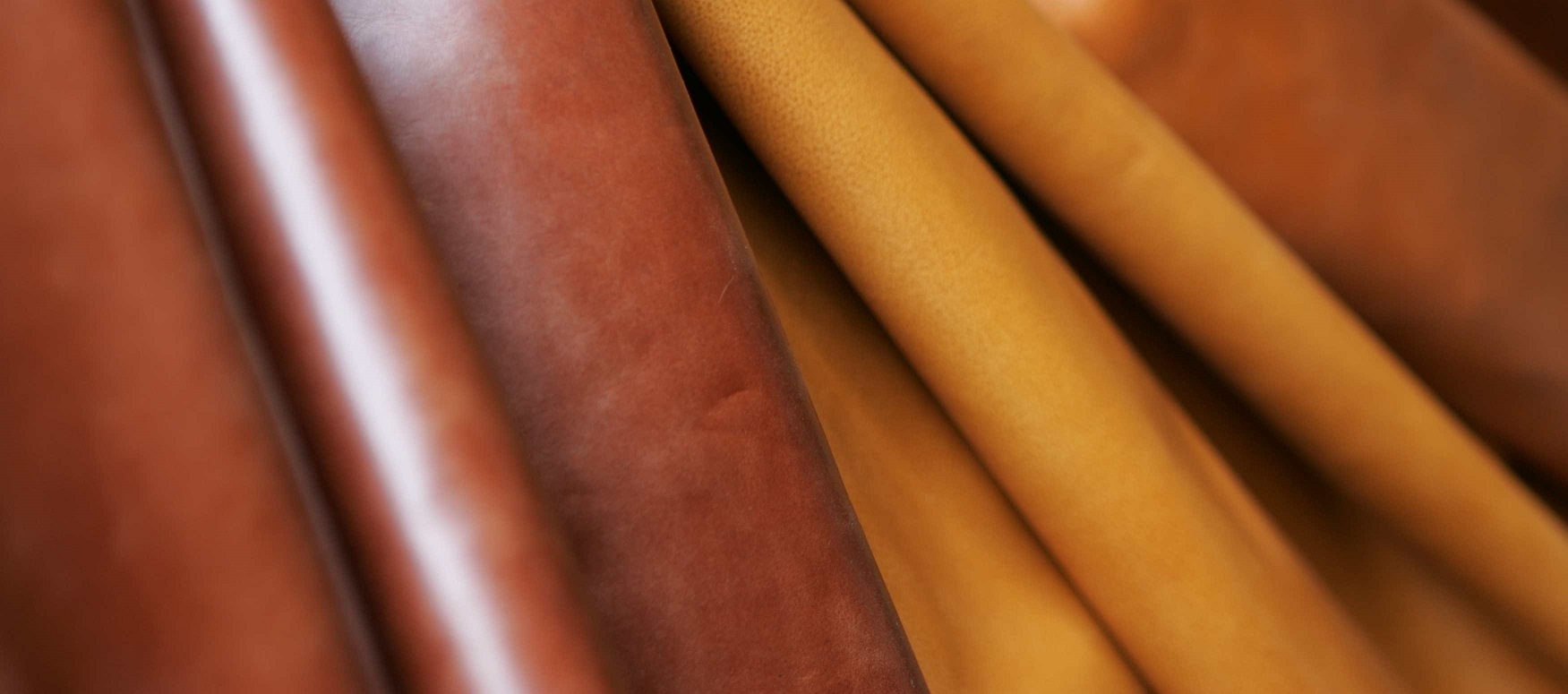 Leatherette Vs Leather – Advantages, Comparison and Some Facts