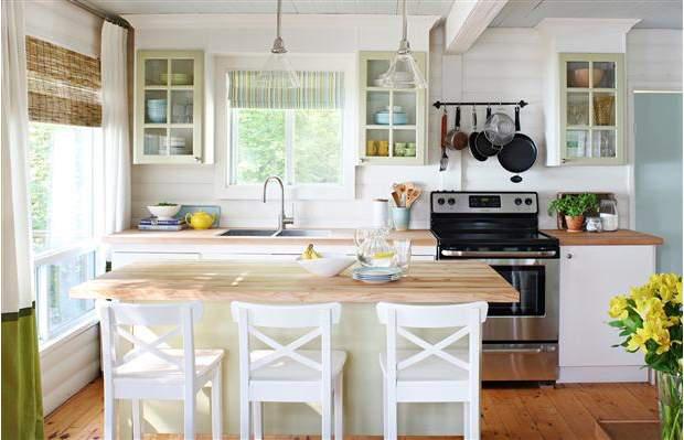 Simple cottage kitchen furniture
